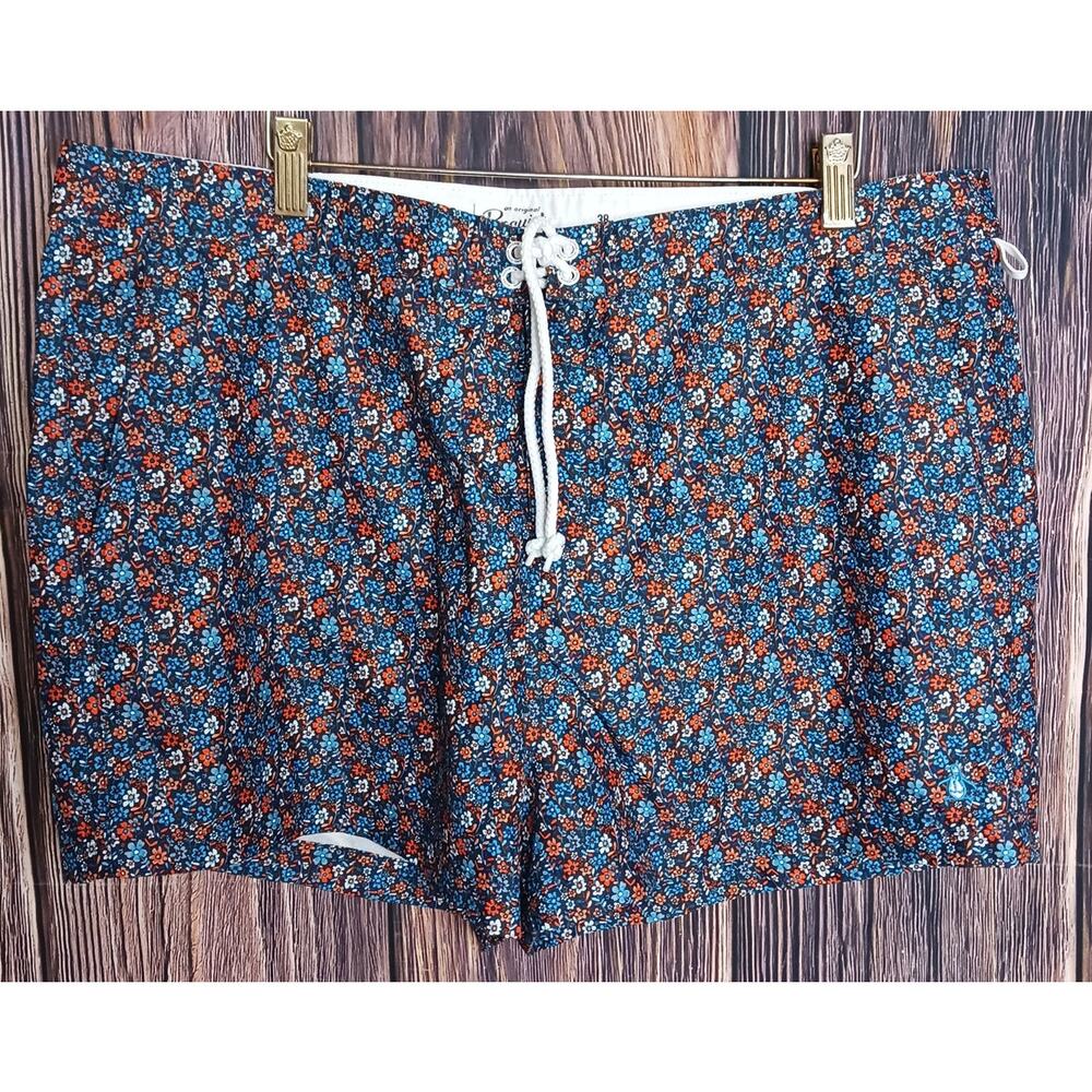 Pengiun All over Floral Print Short Swim‎ Trunks Size 38